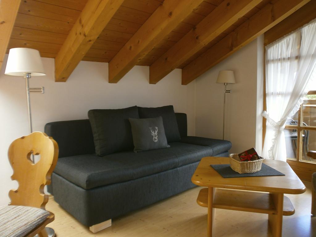 Ferienwohnung Alpenresidenz Chiemgau Schleching Zimmer foto